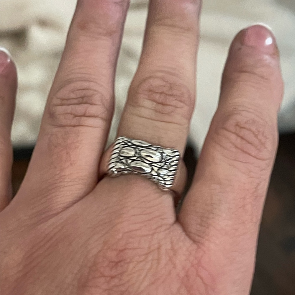JAI ring size 6